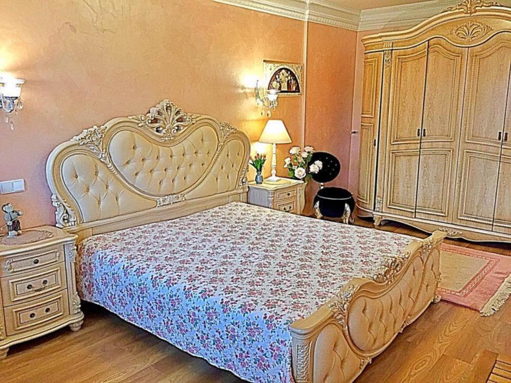 Appartamento Rose Mariánské Lázně Esterno foto