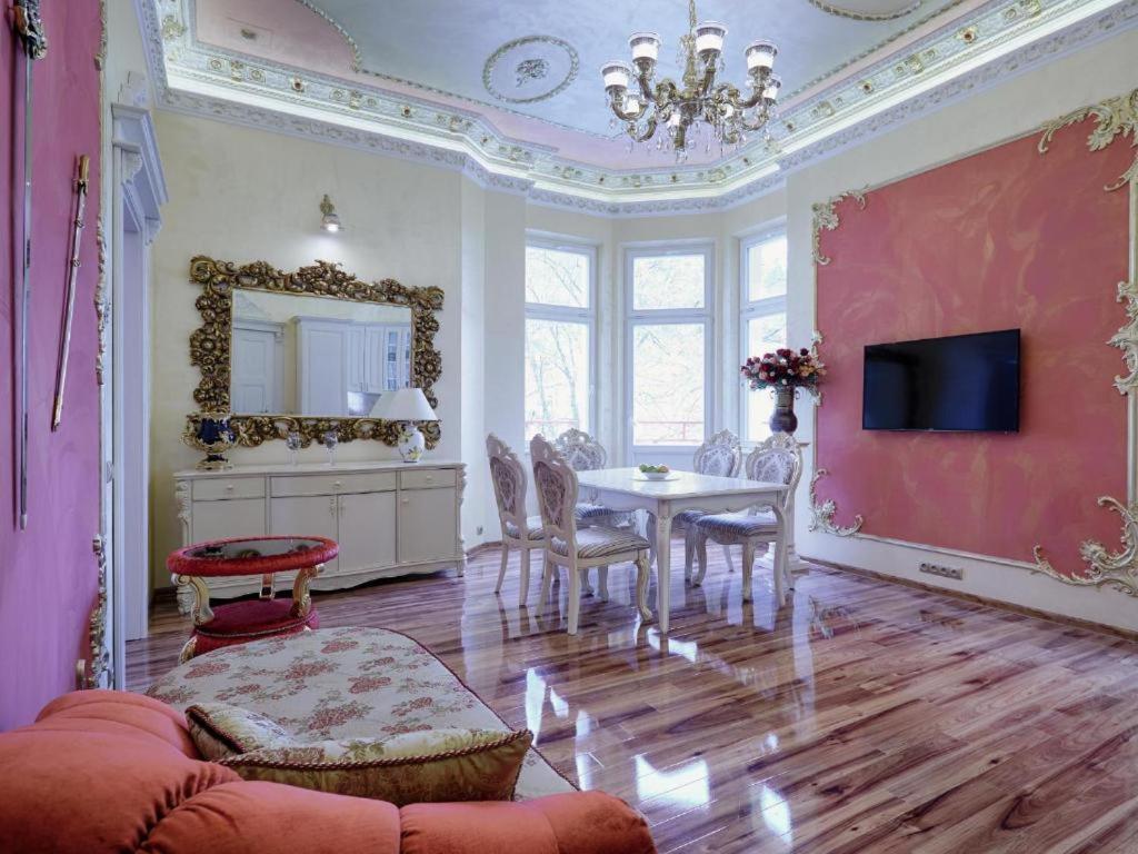 Appartamento Rose Mariánské Lázně Esterno foto